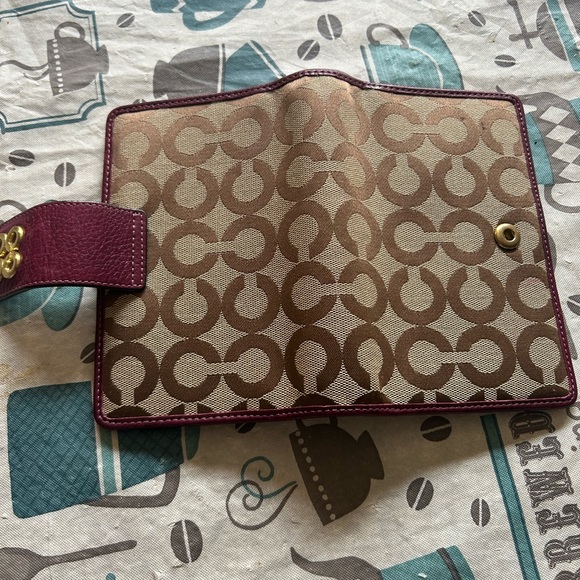 Coach Tan and Burgundy Patterned Wallet - Picture 4 of 6
